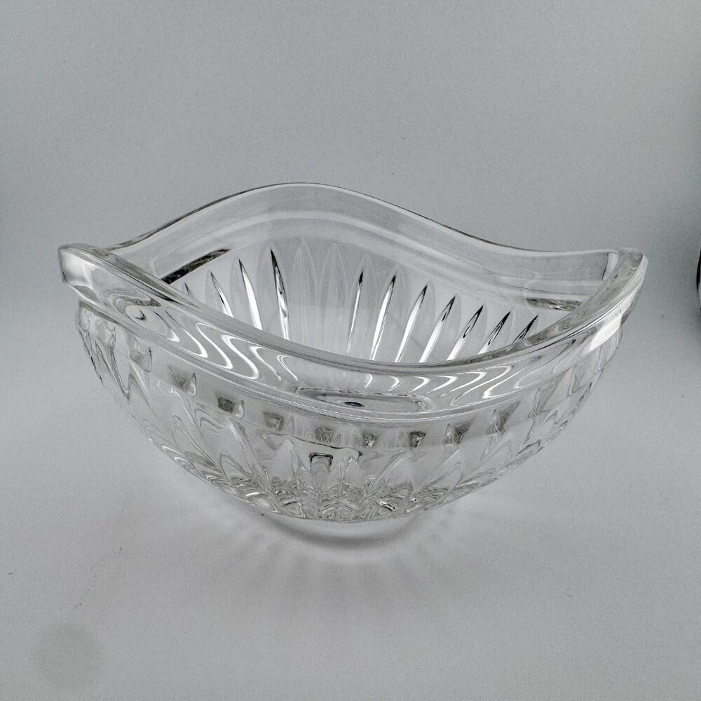 Vintage Mikasa Cimarron 6" Elegant Crystal Bowl Butterfly Circle Germany
